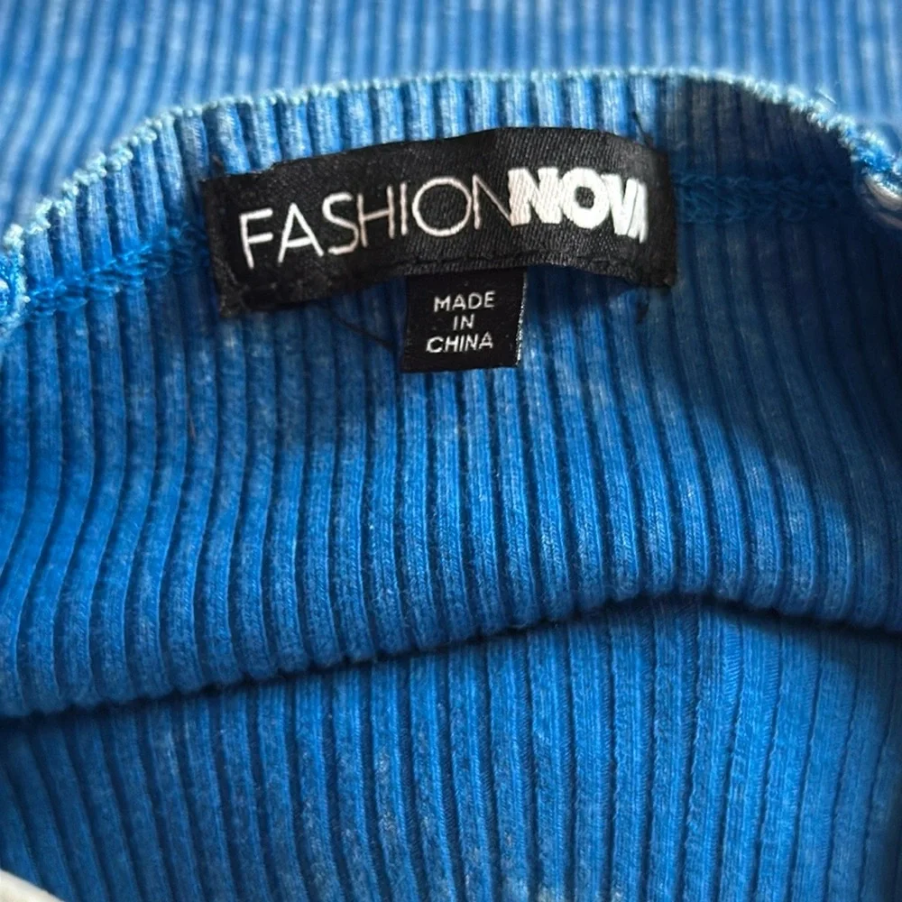 Blue Seam-Detail Knit Top & Legging Set